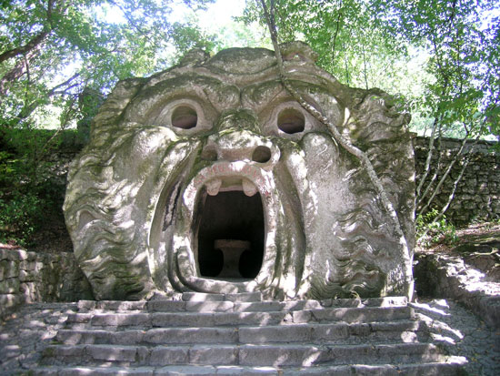 Bomarzo Hell's mouth statue